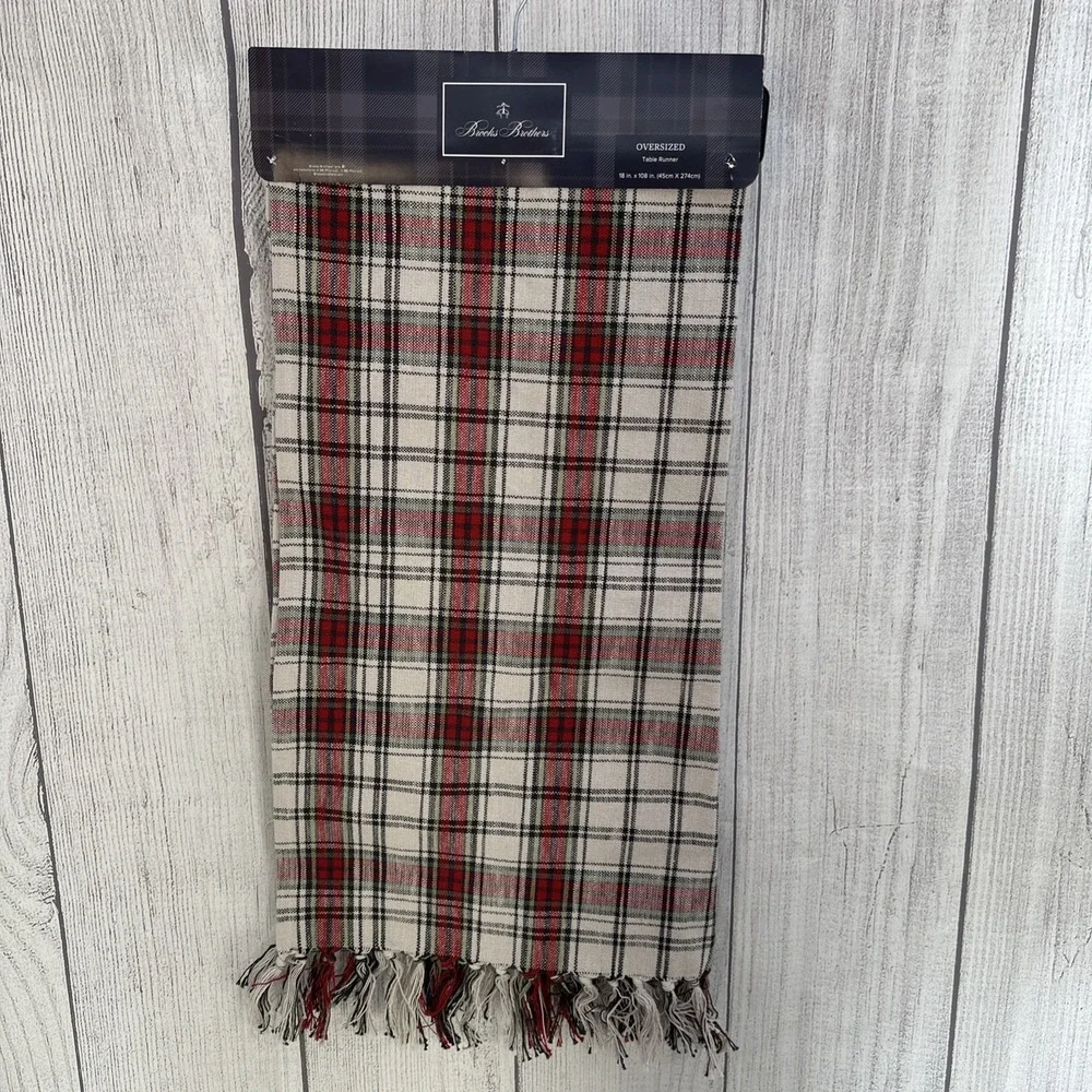 Brooks Brothers Table Runner Oversized Red Tan Tartan Plaid Christmas Holiday